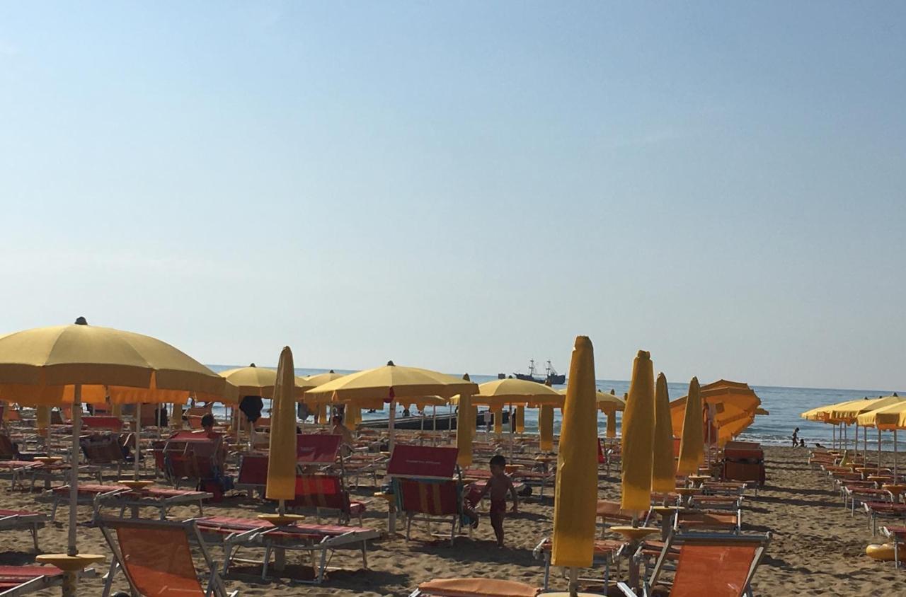 Centralissime Mansarde Piazza Brescia Jesolo Extérieur photo